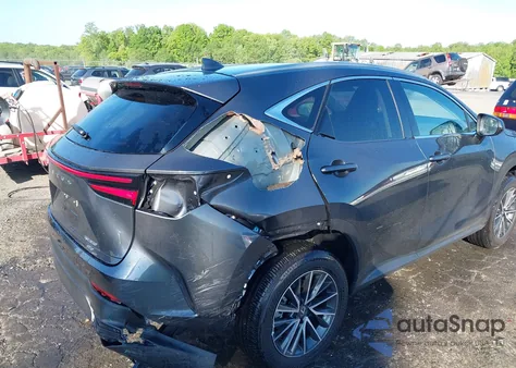2025 Lexus Nx 350 Premium z USA, uszkodzony, nr VIN 2T2GGCEZ9SC076615